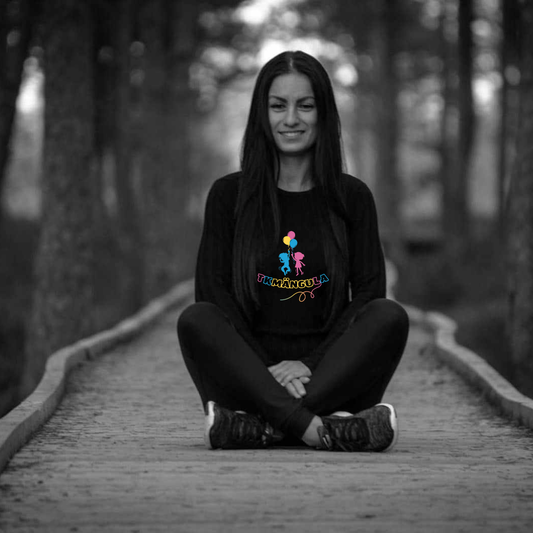 394792554_1052599256187831_1610216800932550904_n Tiiu Kass<br />
Tegevjuht/Mängujuht
